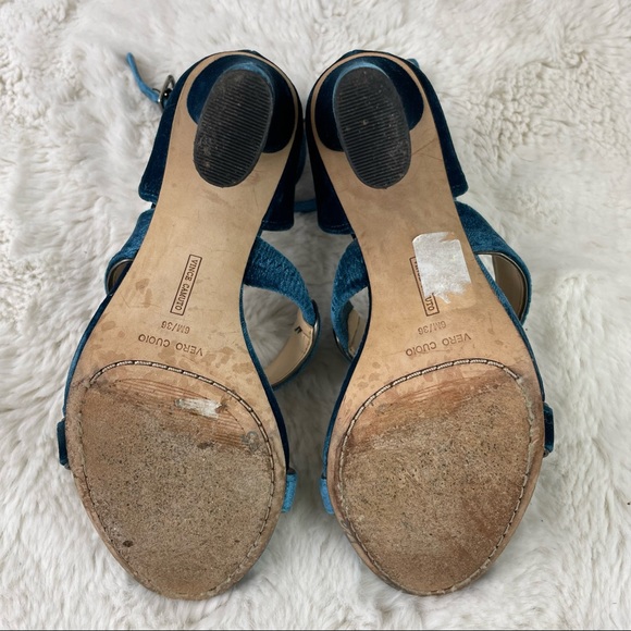 Vince Camuto velvet heels Size 6